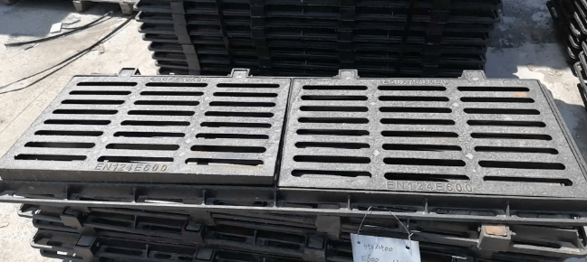 杜集球墨铸铁连体双篦展示